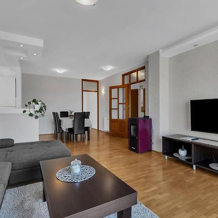 Urban Apartment Makarska Exteriör bild