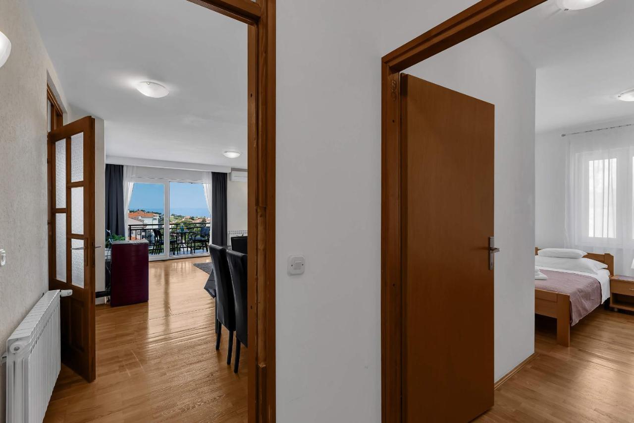 Urban Apartment Makarska Exteriör bild