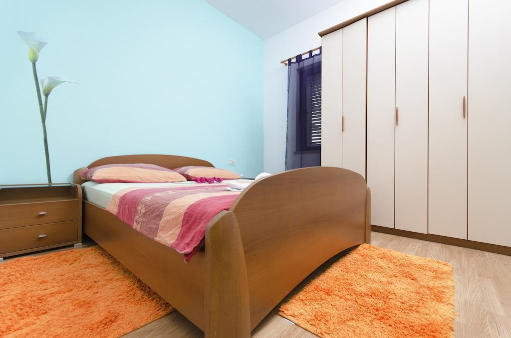 Urban Apartment Makarska Rum bild